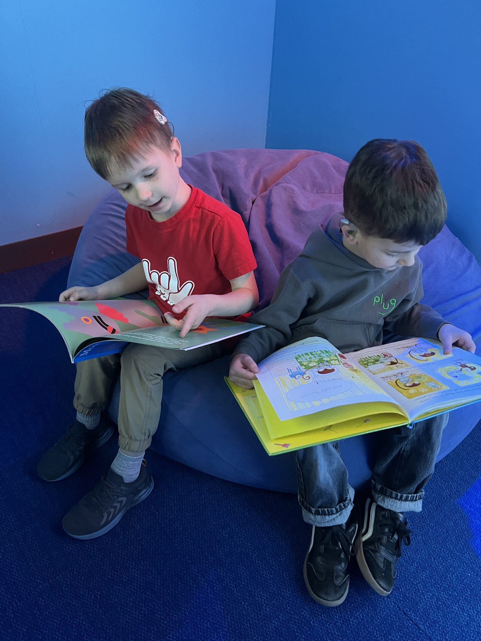 children reading books